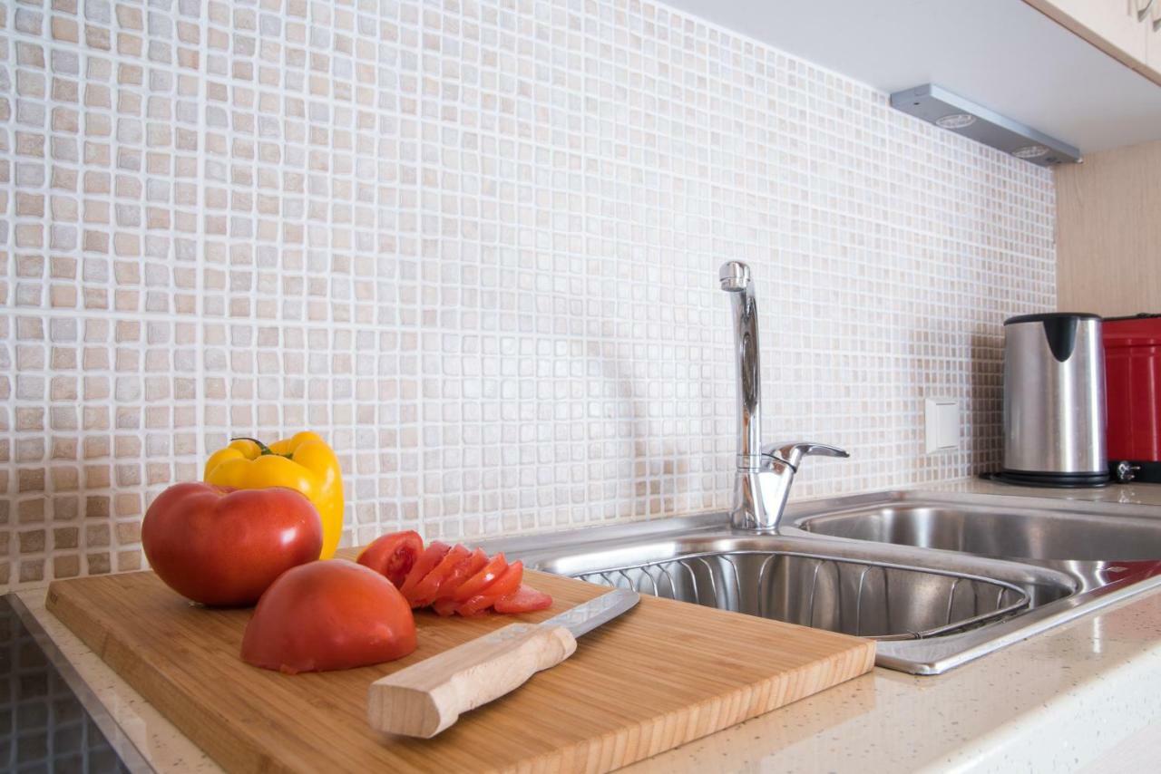 Top Floor Modern Studio In Central Koropi Apartment Luaran gambar