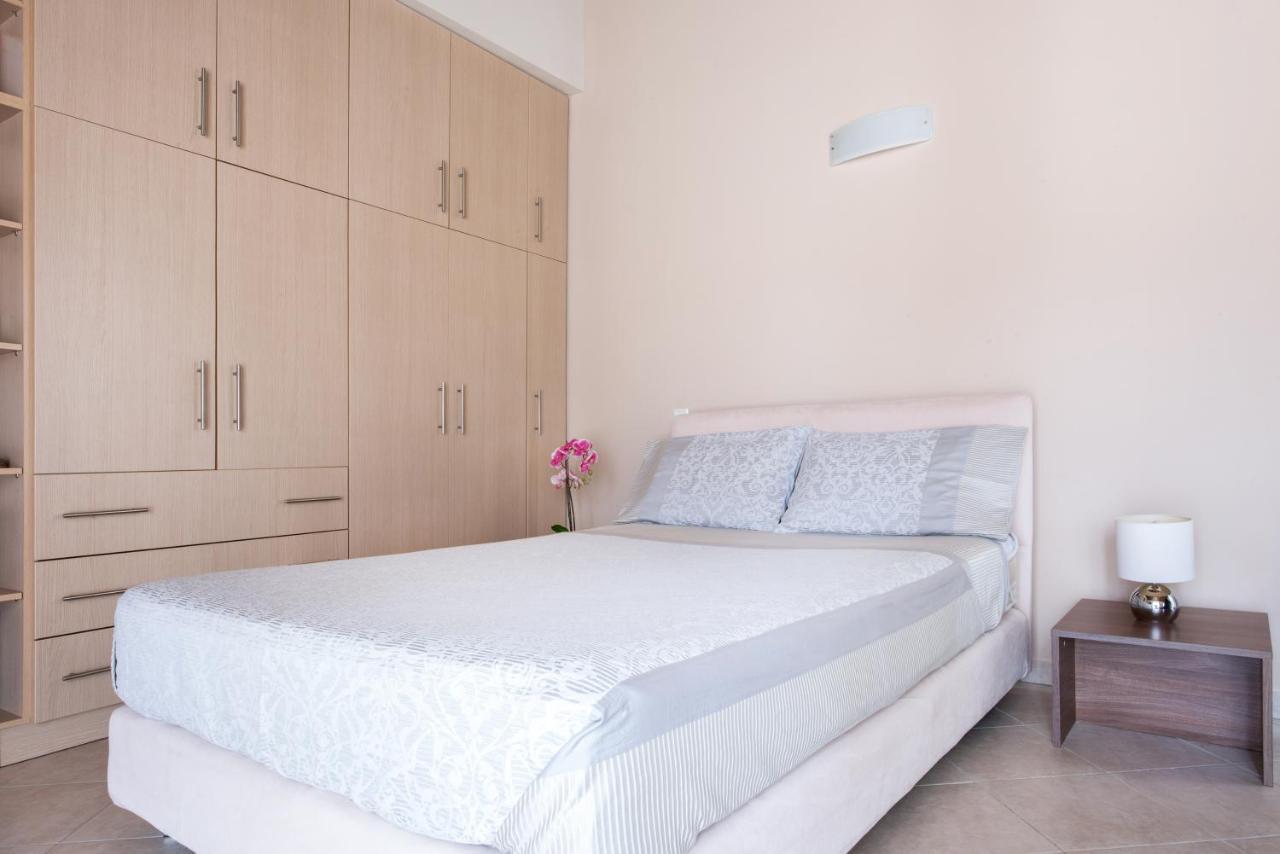 Top Floor Modern Studio In Central Koropi Apartment Luaran gambar